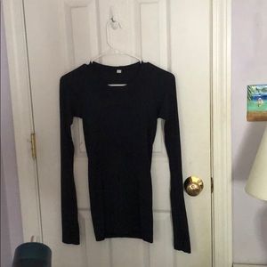 Lulu Navy Swiftly Tech Long Sleeve Crew Size 2